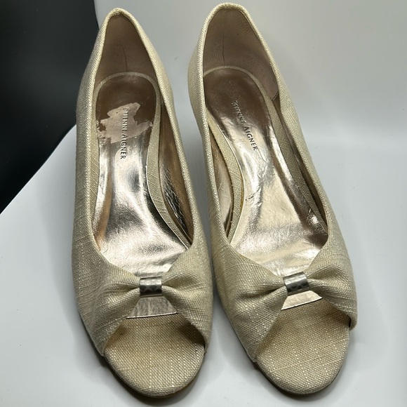 VINTAGE ETIENNE AIGNER CORK WEDGE HEEL BEIGE SIZE 8.5 METAL LOGO - Picture 1 of 12